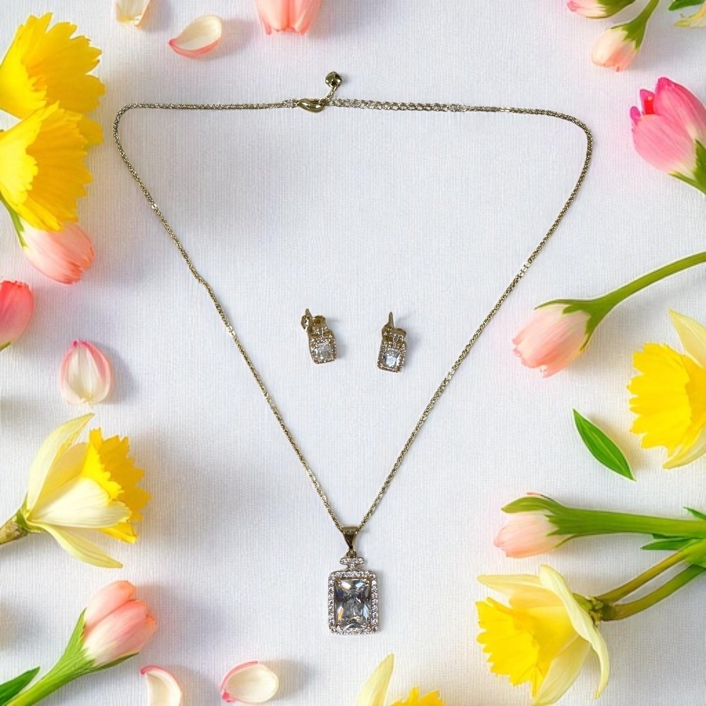 Perfume Bottle Theme Pendant Necklace and Earrings Set